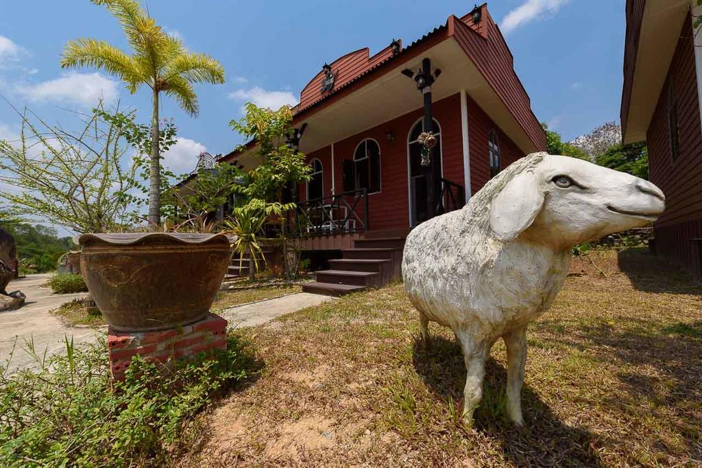 Cowboy Farm Resort Pattaya Ban Huai Yai المظهر الخارجي الصورة