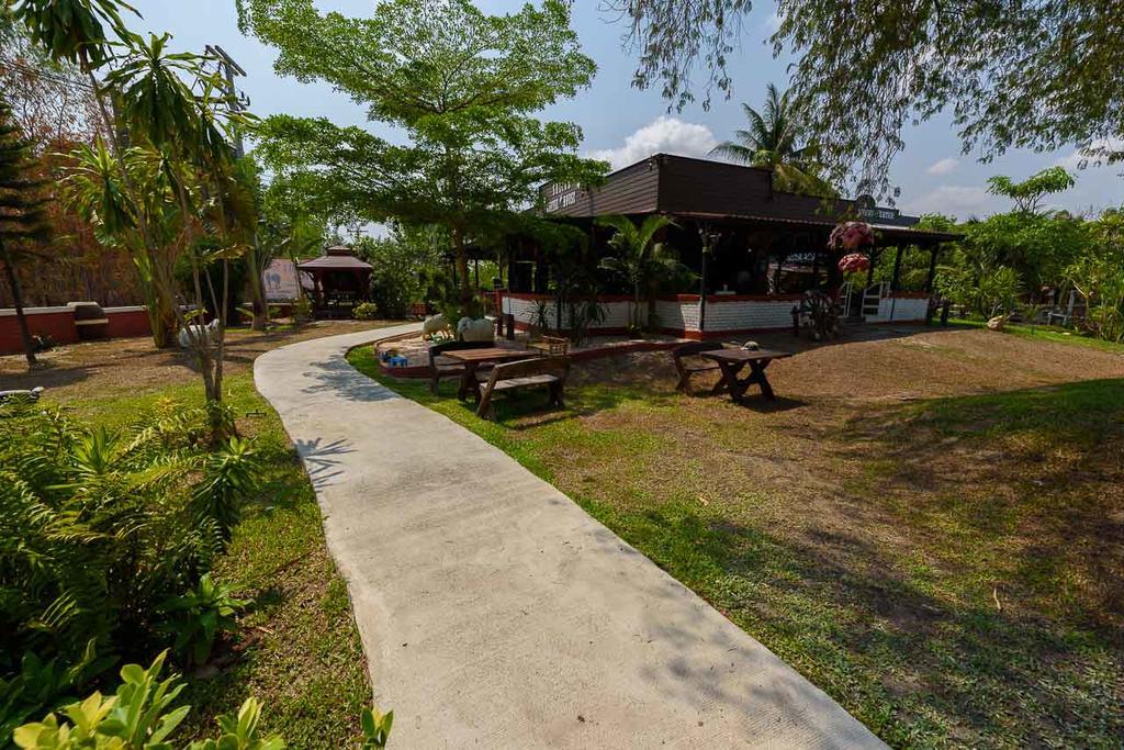 Cowboy Farm Resort Pattaya Ban Huai Yai المظهر الخارجي الصورة